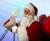 Und da kommt der Weihnachtsmann angeflogen! Fröhliche Weihnachten!